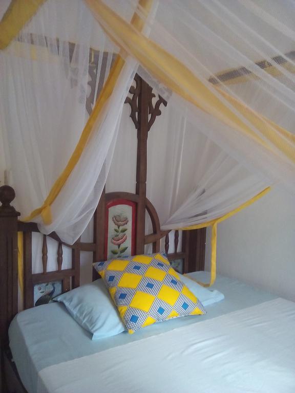 Kiponda B&B Zanzibar ภายนอก รูปภาพ